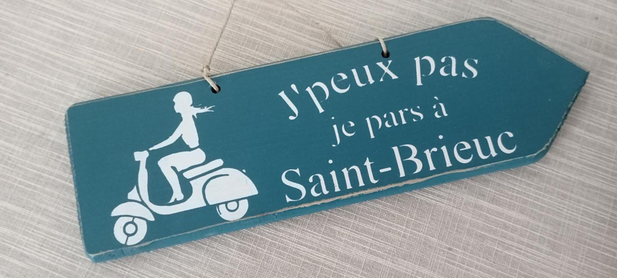 Destelle Appart Proche Gare Saint-Brieuc Eksteriør bilde